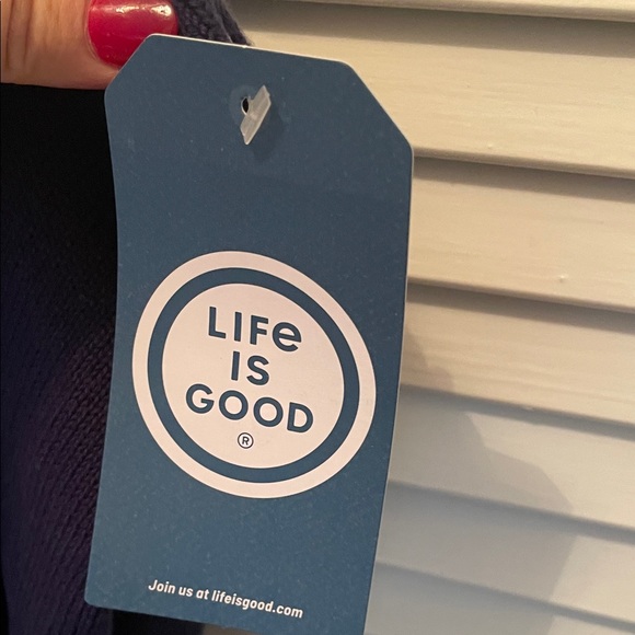 NWT Life Is Good Dark Blue Sweater with Strawberry Accents size XL - Picture 5 of 9